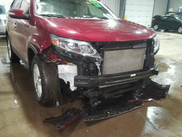 5XYKTCA66EG514439 - 2014 KIA SORENTO LX RED photo 9