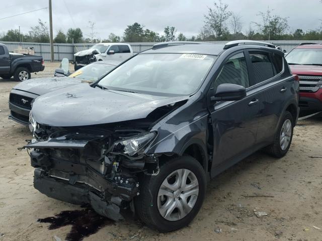 JTMZFREV4FD068348 - 2015 TOYOTA RAV4 LE BLUE photo 2