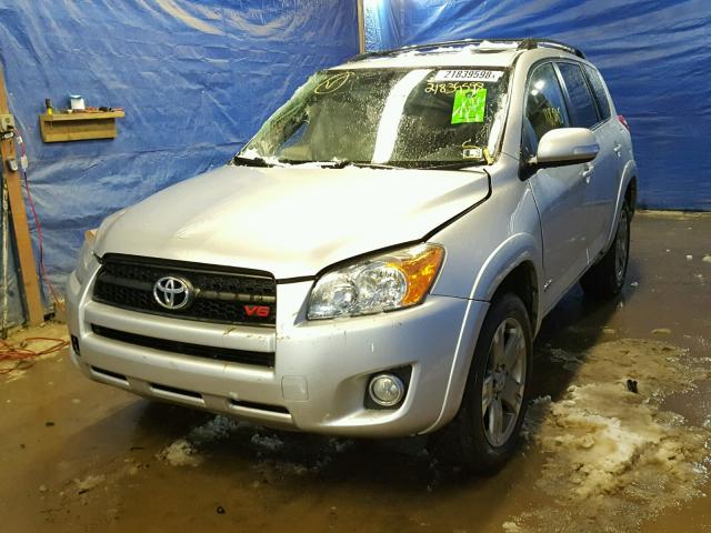 JTMBK32V495081095 - 2009 TOYOTA RAV4 SPORT SILVER photo 2