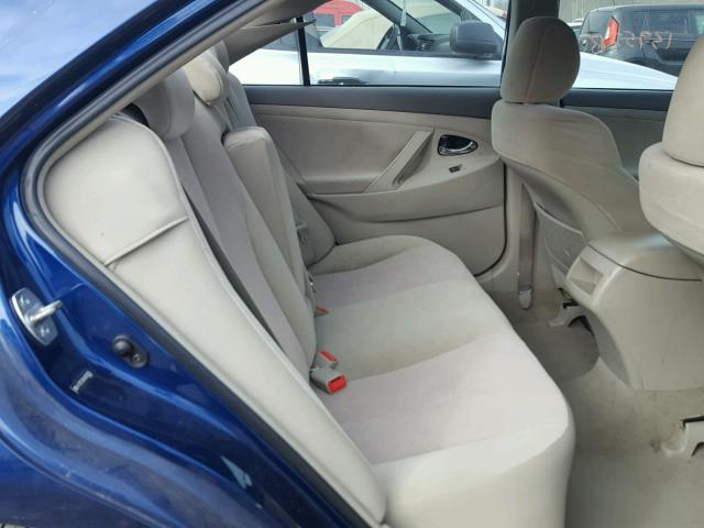 4T1BF3EKXAU560505 - 2010 TOYOTA CAMRY BASE BLUE photo 6