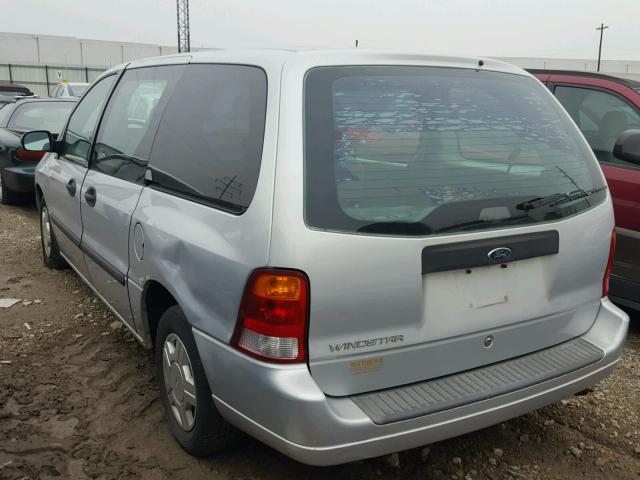 2FMZA50413BB25740 - 2003 FORD WINDSTAR W SILVER photo 3