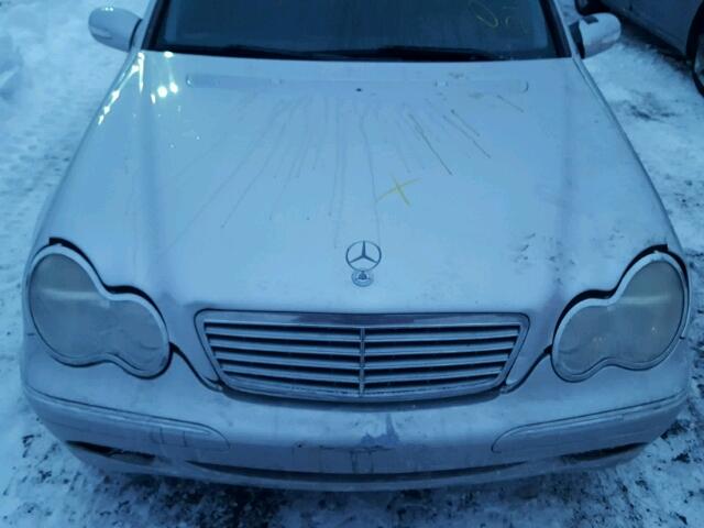 WDBRF84J04F551862 - 2004 MERCEDES-BENZ C 320 4MAT SILVER photo 7