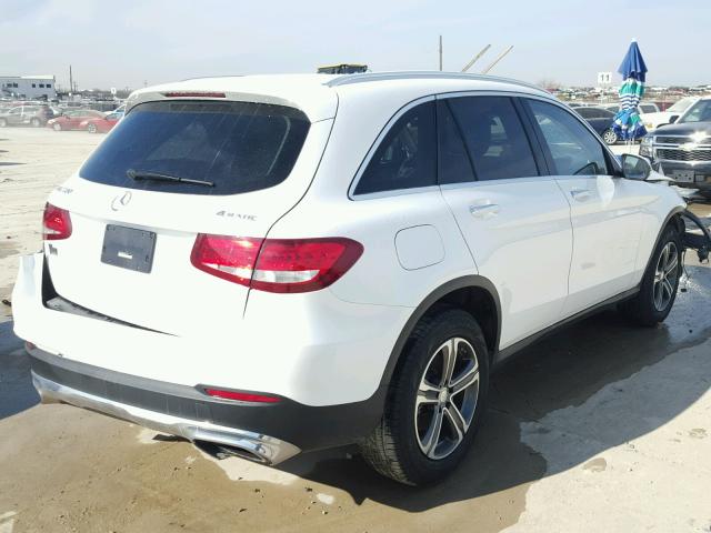 WDC0G4KB8GF057176 - 2016 MERCEDES-BENZ GLC 300 4M WHITE photo 4