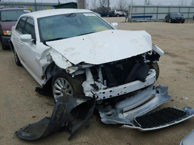 2C3CCAAG5EH175762 - 2014 CHRYSLER 300 WHITE photo 1