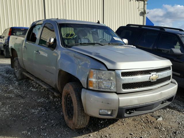 2GCEK13M671516673 - 2007 CHEVROLET SILVERADO SILVER photo 1