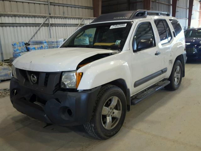 5N1AN08U68C538155 - 2008 NISSAN XTERRA OFF WHITE photo 2