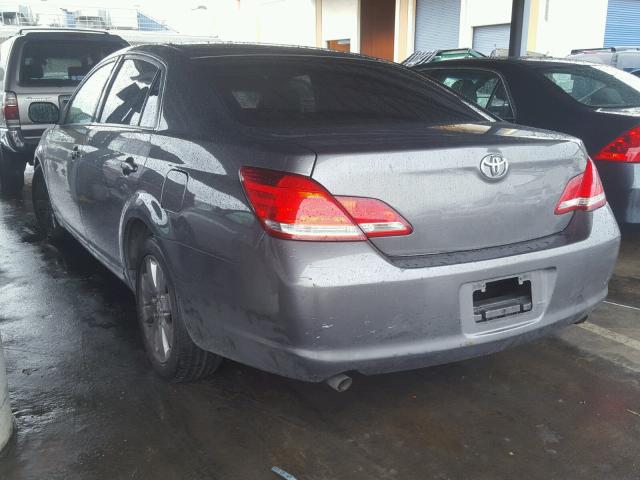 4T1BK36B36U141624 - 2006 TOYOTA AVALON XL GRAY photo 3