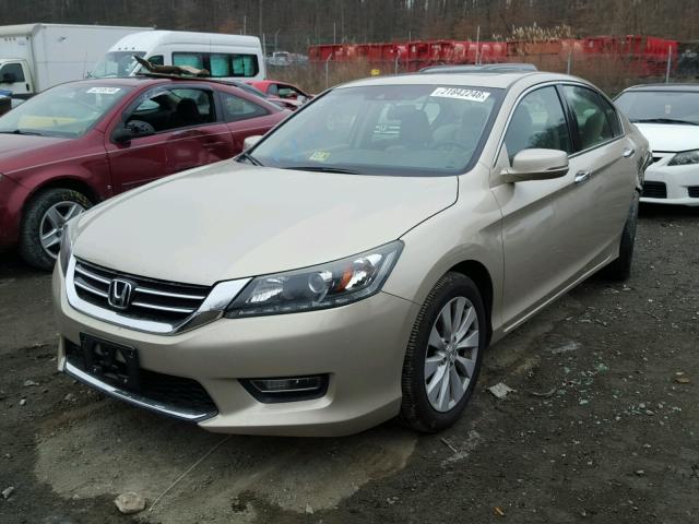 1HGCR3F82DA032368 - 2013 HONDA ACCORD EXL TAN photo 2