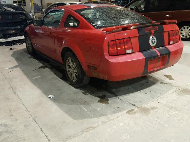 1ZVHT80N165117521 - 2006 FORD MUSTANG RED photo 3