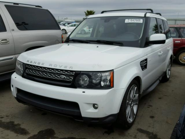 SALSK2D40CA757497 - 2012 LAND ROVER RANGE ROVE WHITE photo 2