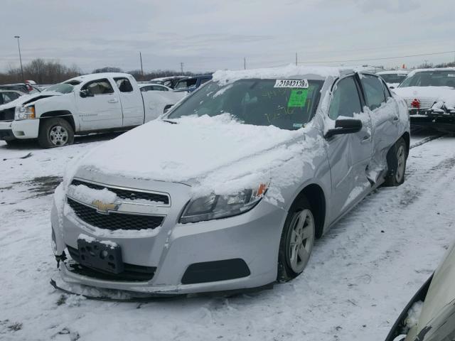1G11B5SA8DF353826 - 2013 CHEVROLET MALIBU LS SILVER photo 2