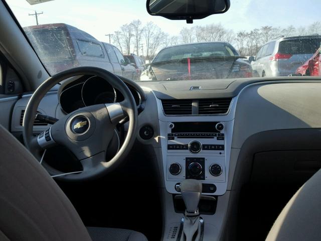 1G1ZG57B294211321 - 2009 CHEVROLET MALIBU LS GRAY photo 9