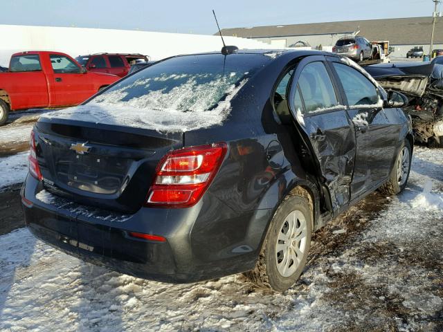 1G1JB5SH2H4159727 - 2017 CHEVROLET SONIC LS 灰色 照片 4