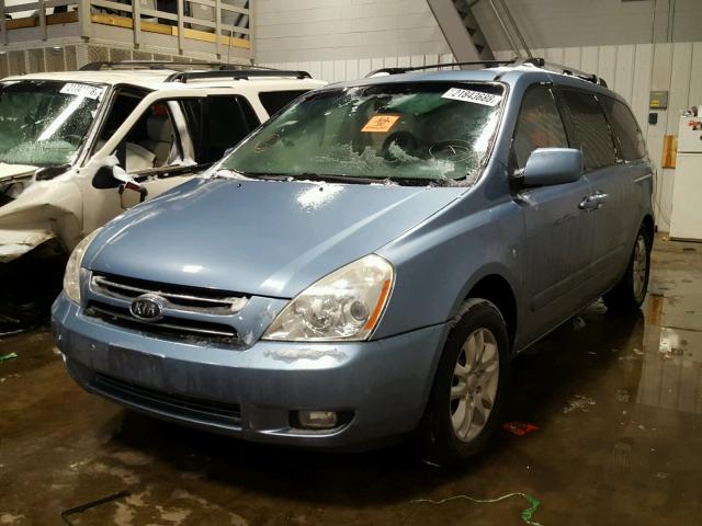 KNDMB233366098704 - 2006 KIA SEDONA EX BLUE photo 2