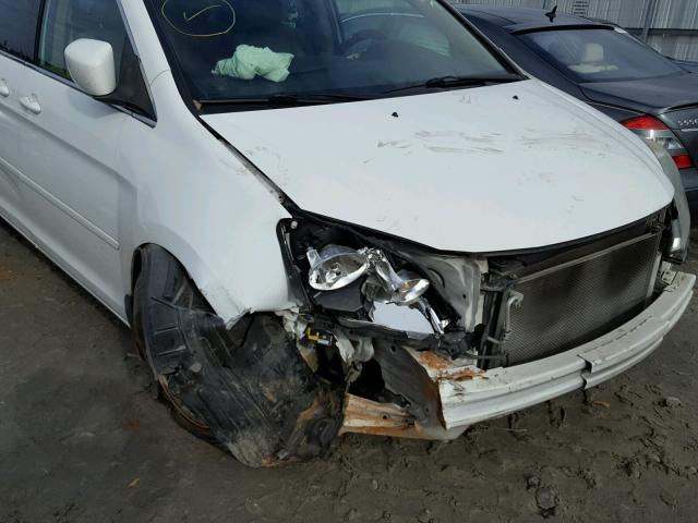 5FNRL387X8B417785 - 2008 HONDA ODYSSEY EX WHITE photo 9