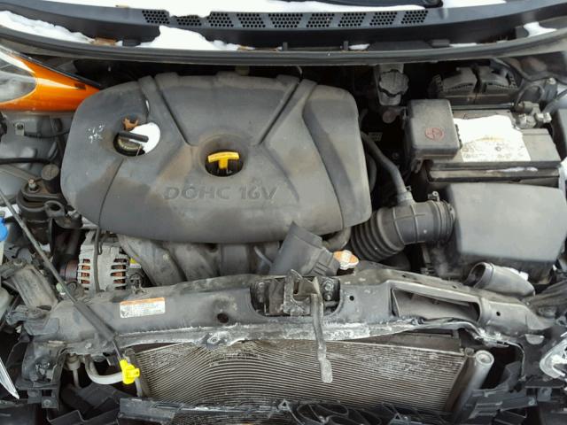 5NPDH4AE6BH055666 - 2011 HYUNDAI ELANTRA GL SILVER photo 7