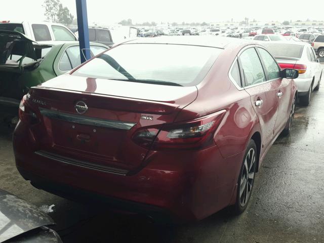 1N4AL3AP2HC120004 - 2017 NISSAN ALTIMA 2.5 RED photo 4