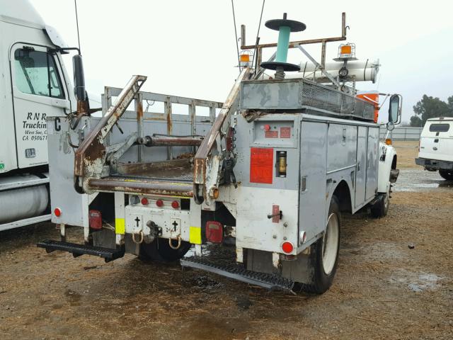 1FDMF70J7SVA14223 - 1995 FORD F700 白色 照片 4