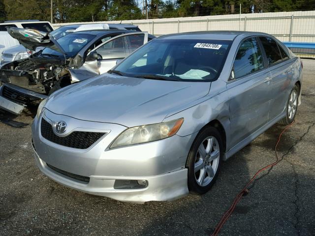 4T1BK46K47U554126 - 2007 TOYOTA CAMRY NEW SILVER photo 2