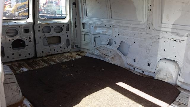 1FTNE24L6YHB11088 - 2000 FORD ECONOLINE WHITE photo 6