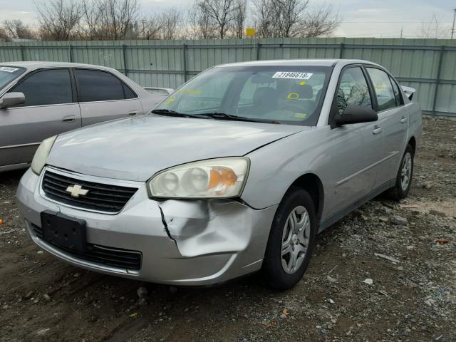 1G1ZS51F36F254494 - 2006 CHEVROLET MALIBU LS SILVER photo 2