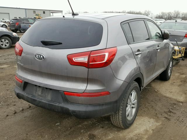 KNDPB3A25B7137004 - 2011 KIA SPORTAGE L GRAY photo 4