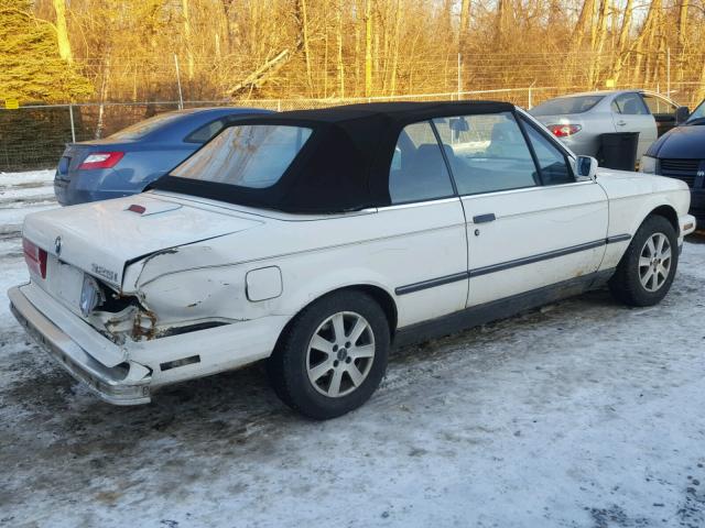 WBABB1300K8273994 - 1989 BMW 325 I WHITE photo 4