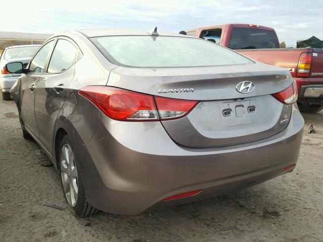 5NPDH4AE7DH170716 - 2013 HYUNDAI ELANTRA GL GRAY photo 3