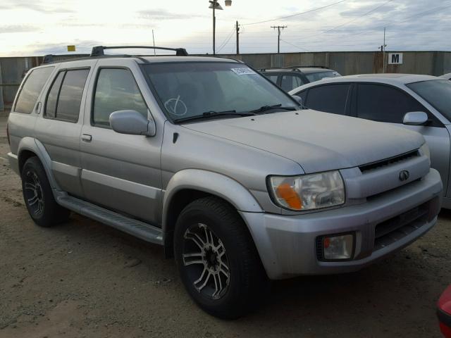 JNRDR09YX2W255478 - 2002 INFINITI QX4 SILVER photo 1