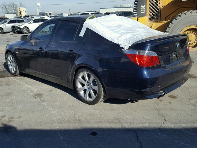 WBANB33545B114844 - 2005 BMW 545 I BLUE photo 3