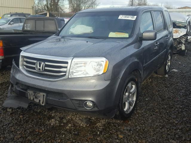 5FNYF4H52DB002316 - 2013 HONDA PILOT EXL GRAY photo 2