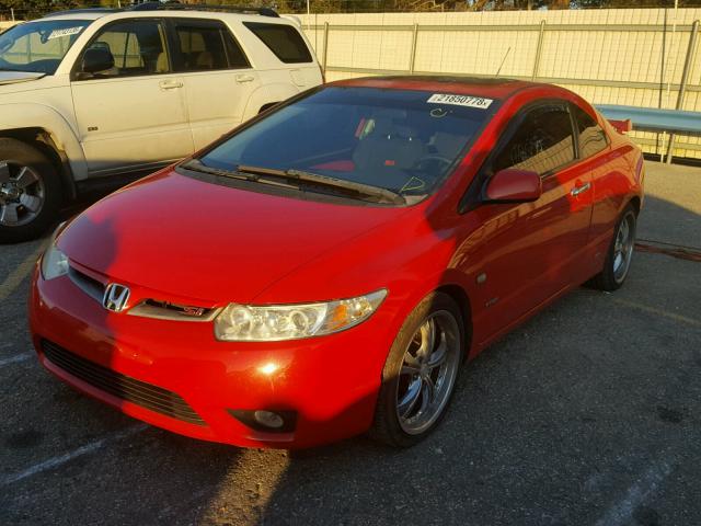 2HGFG21556H710058 - 2006 HONDA CIVIC SI RED photo 2