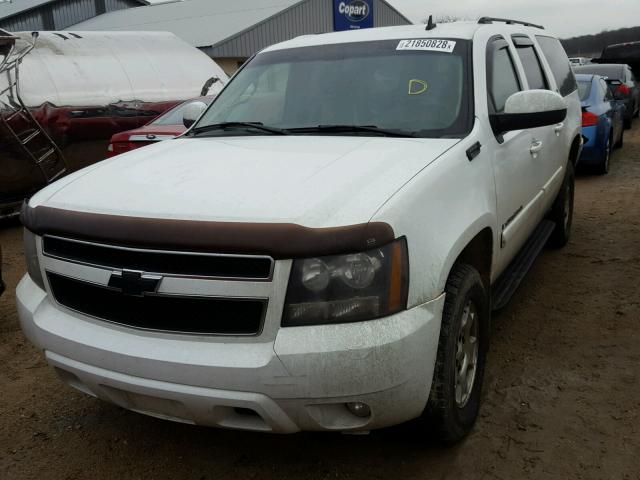 1GNFK16357J356063 - 2007 CHEVROLET SUBURBAN K WHITE photo 2