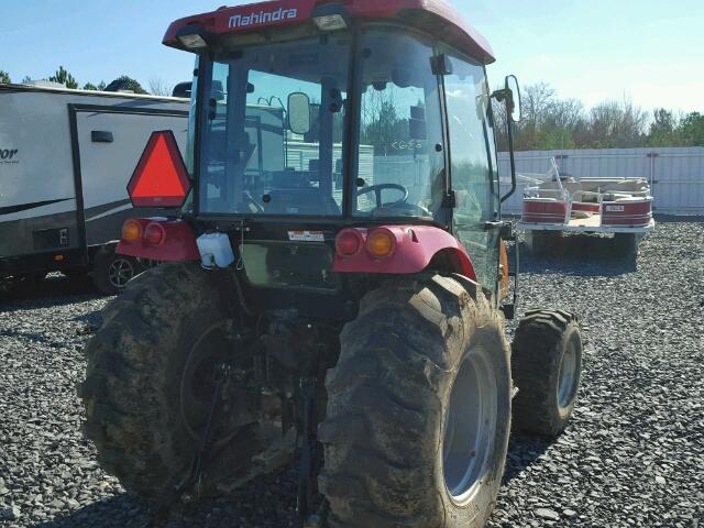 55GCJ00187 - 2015 MAHINDRA AND MAHINDRA TRACTOR RED photo 4