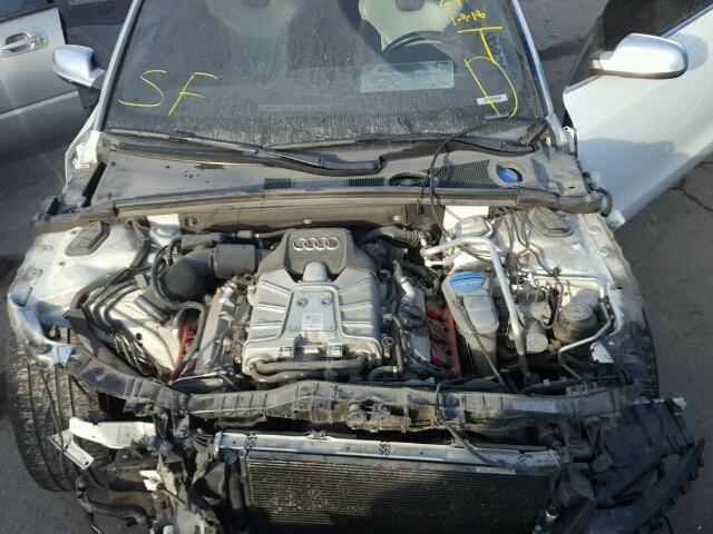 WAUVGAFHXCN007322 - 2012 AUDI S5 PRESTIG WHITE photo 7