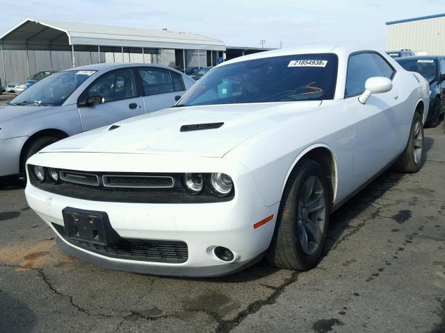 2C3CDZAGXFH720027 - 2015 DODGE CHALLENGER WHITE photo 2