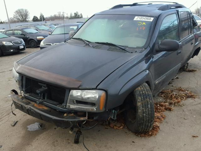 1GNET16S546139014 - 2004 CHEVROLET TRAILBLAZE GRAY photo 2