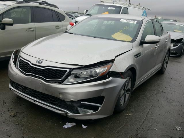 KNAGM4AD5C5033155 - 2012 KIA OPTIMA HYB SILVER photo 2