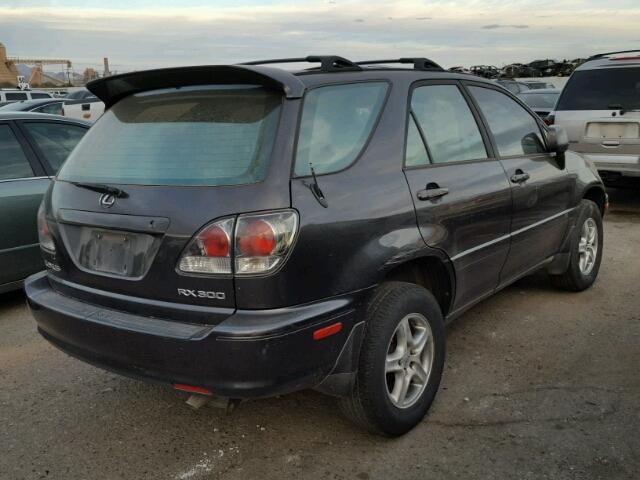 JTJGF10U920145821 - 2002 LEXUS RX 300 GRAY photo 4