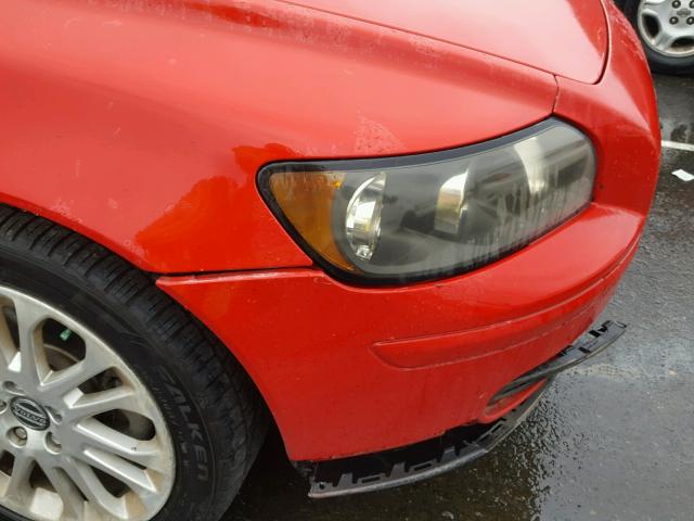 YV1MS682152052540 - 2005 VOLVO S40 T5 RED photo 9