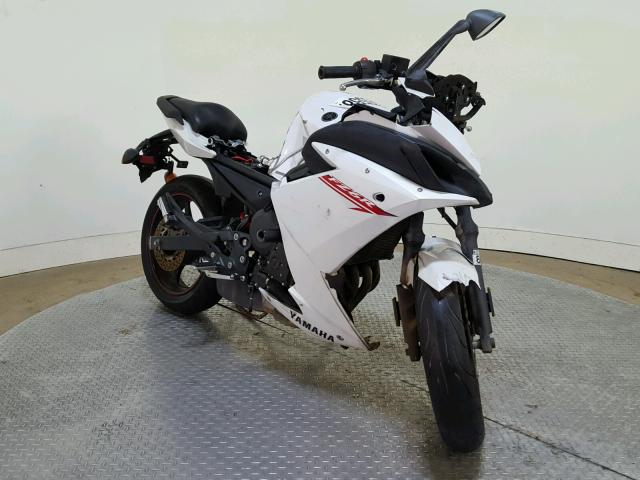 JYARJ18E9CA008425 - 2012 YAMAHA FZ6 R WHITE photo 2