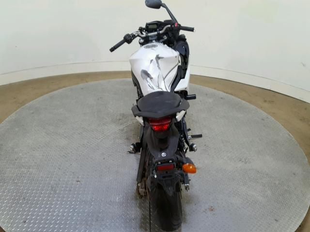 JYARJ18E9CA008425 - 2012 YAMAHA FZ6 R WHITE photo 9