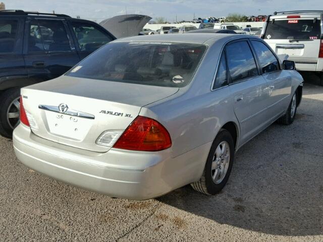 4T1BF28B21U115701 - 2001 TOYOTA AVALON XL SILVER photo 4