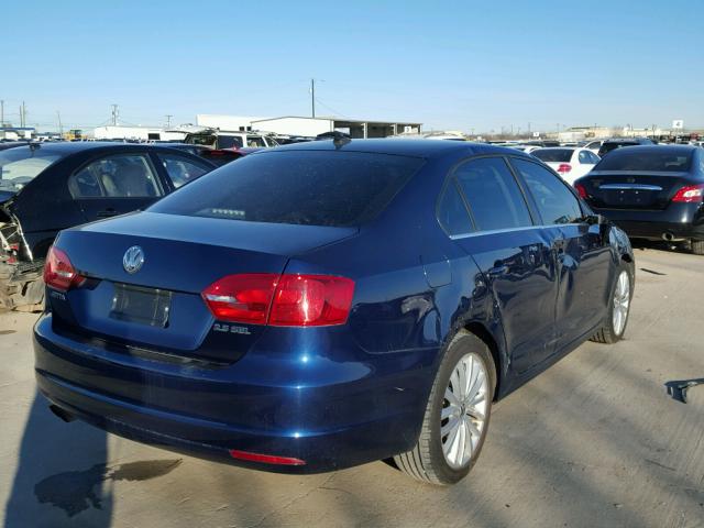 3VWLX7AJ1BM013569 - 2011 VOLKSWAGEN JETTA SEL BLUE photo 4