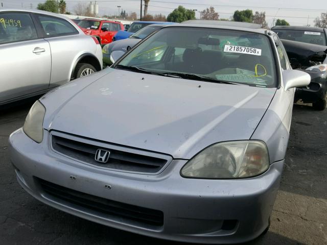 1HGEJ8246YL128675 - 2000 HONDA CIVIC EX ვერცხლისფერი ფოტო 2