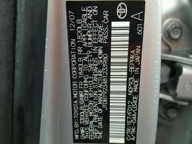 JTDBT923481233980 - 2008 TOYOTA YARIS SILVER photo 10