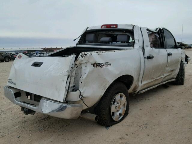 5TFEV54179X071028 - 2009 TOYOTA TUNDRA CRE WHITE photo 4