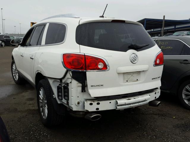 5GAKRAED4BJ120592 - 2011 BUICK ENCLAVE CX WHITE photo 3