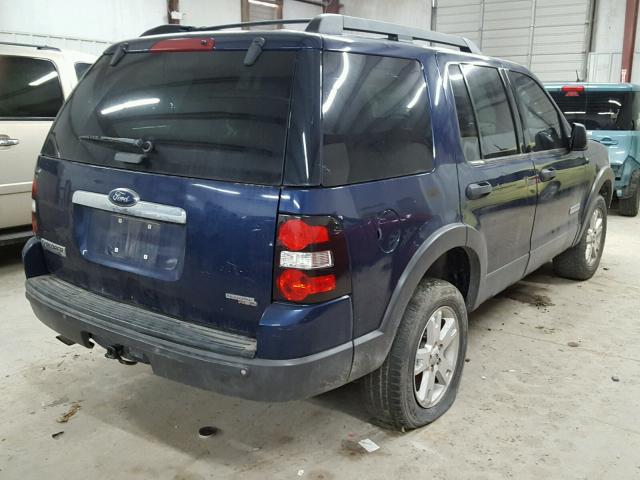 1FMEU63E86UB65893 - 2006 FORD EXPLORER X BLUE photo 4