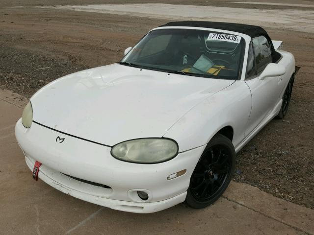 JM1NB3538Y0144461 - 2000 MAZDA MX-5 MIATA WHITE photo 2